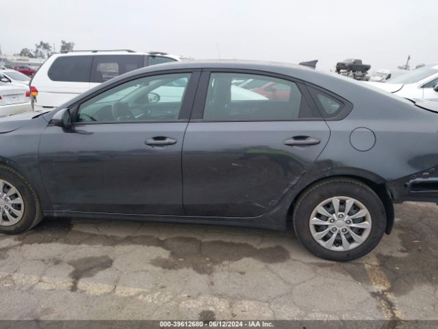 3KPF24AD1PE551164 KIA FORTE LX