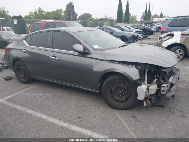 Nissan Altima 2.5 S 2019 1N4BL4BV8KC231526 Image 14