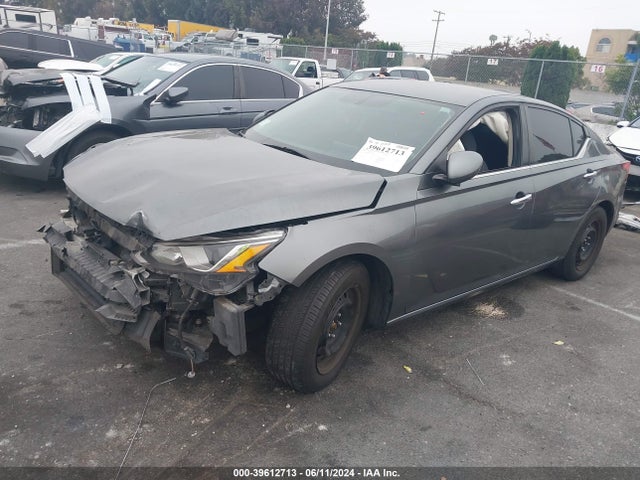 Nissan Altima 2.5 S 2019 1N4BL4BV8KC231526 Image 2