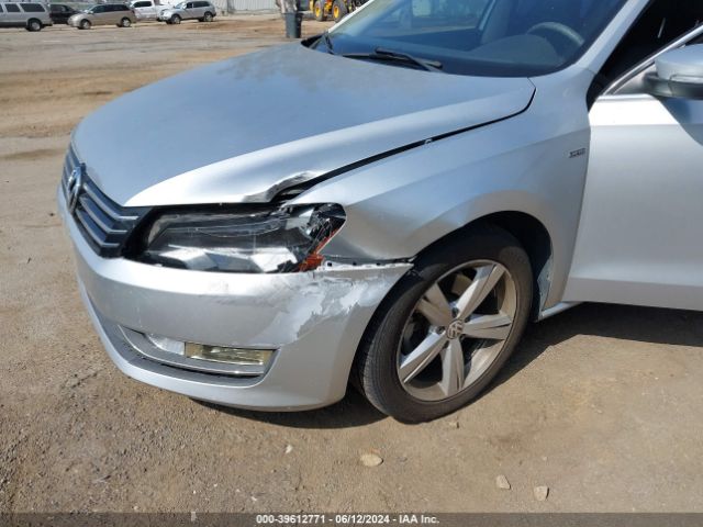 1VWAT7A35FC118921 Volkswagen Passat 1.8t Limited Edition