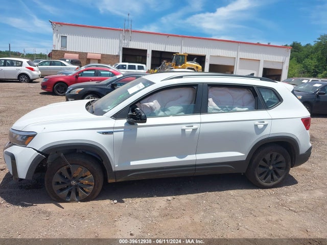 3VV5X7B25RM018112 Volkswagen Taos 1.5t S