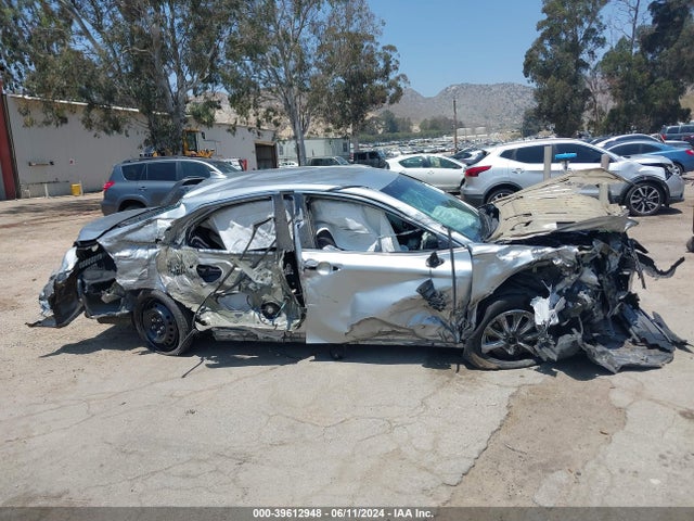 Toyota CAMRY LE 2020 4T1C11AK5LU306233 Image 12