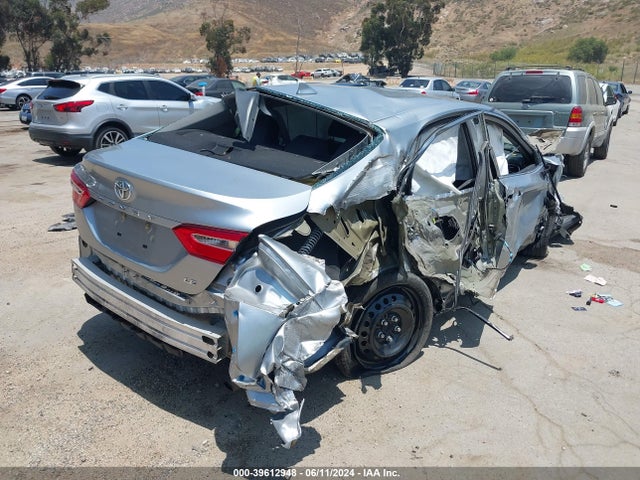Toyota CAMRY LE 2020 4T1C11AK5LU306233 Image 4