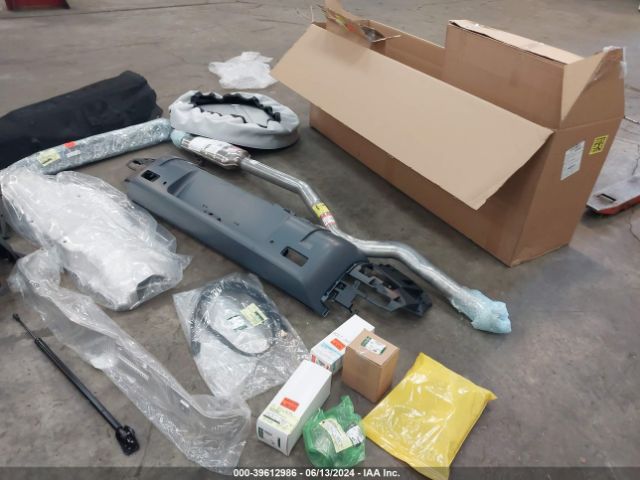 SALEJFEU1R2248737 Land Rover Defender 130 P400 S