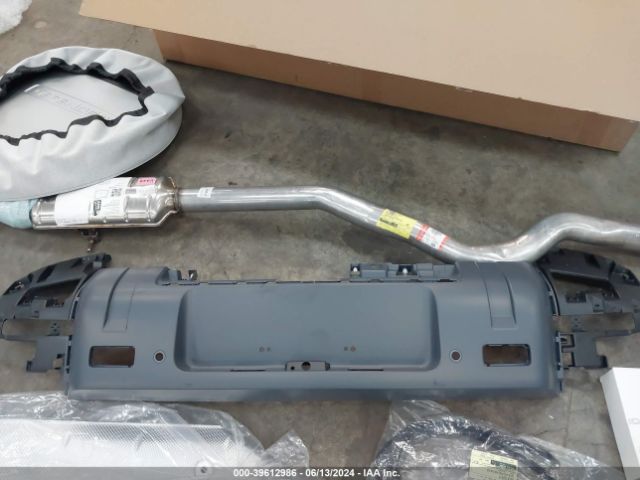 SALEJFEU1R2248737 Land Rover Defender 130 P400 S