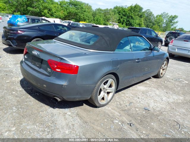 WAUCFAFH3EN002332 Audi A5 2.0t Premium