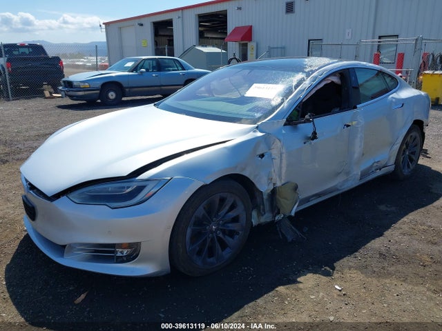 Tesla Model S 100d/75d/p100d 2018 5YJSA1E28JF250515 Image 2