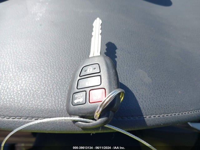 Toyota Corolla S Plus 2014 2T1BURHE0EC106916 Image 11