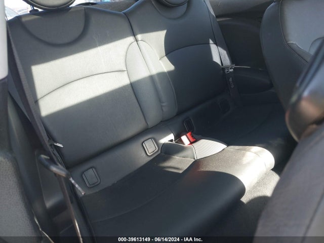 2010 MINI COOPER S WMWMF7C50ATW88465 Photo 7