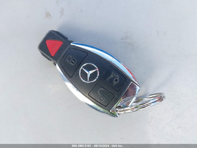Продажа на аукционе авто 2017 Mercedes-benz C 300 Luxury/sport, vin: 55SWF4JBXHU218426, номер лота: 39613161
