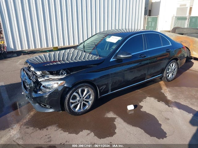 Продажа на аукционе авто 2017 Mercedes-benz C 300 Luxury/sport, vin: 55SWF4JBXHU218426, номер лота: 39613161