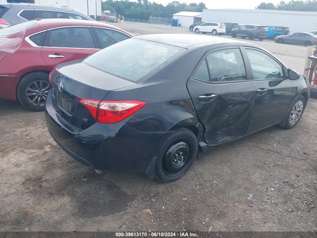 Toyota COROLLA LE 2018 2T1BURHE5JC992130 Image 4