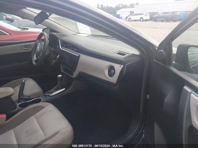 Toyota COROLLA LE 2018 2T1BURHE5JC992130 Image 5