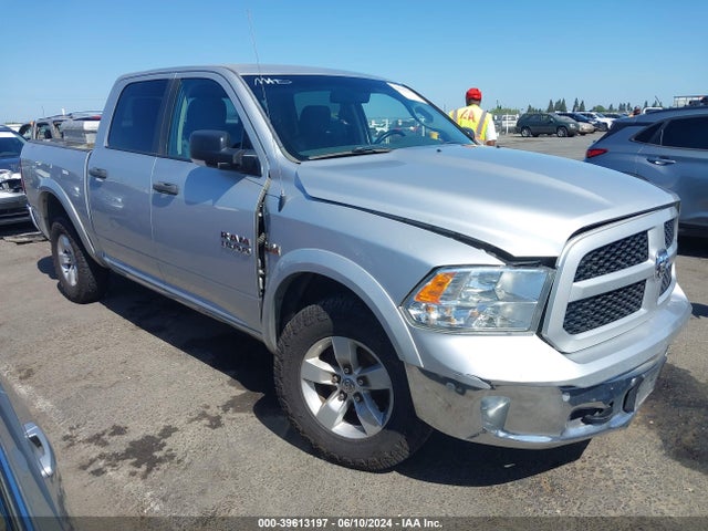 2015 1C6RR7LT3FS748872 main image