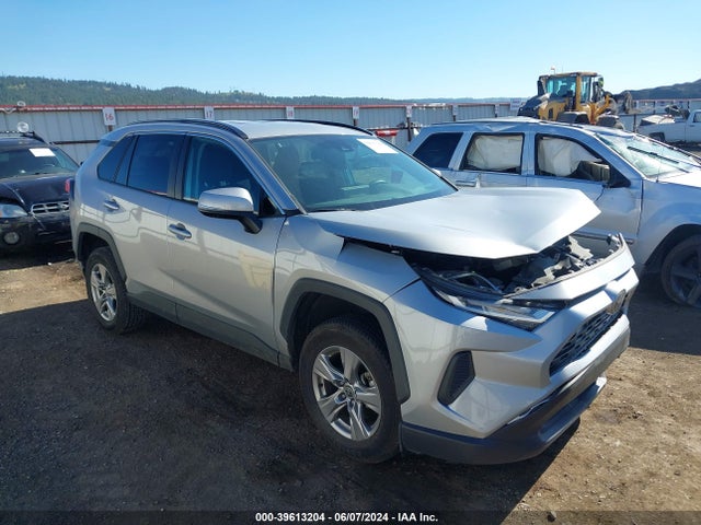 Toyota Rav4 Xle 2022 2T3W1RFV3NW206074 main image
