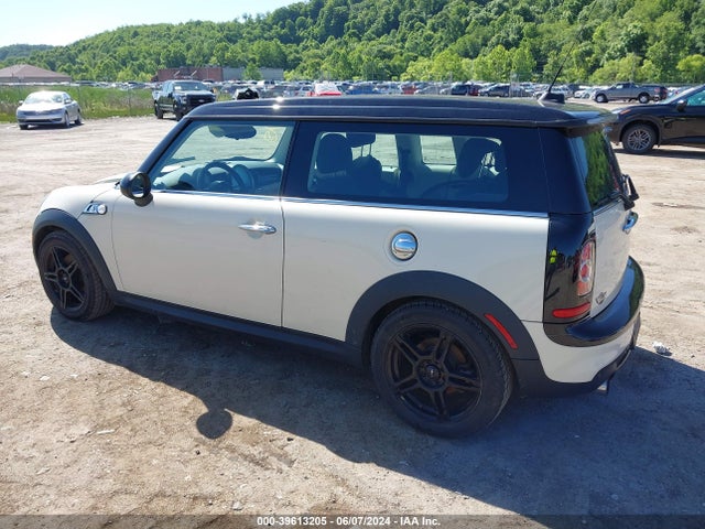 2012 MINI COOPER S CLUBMAN WMWZG3C58CTY37378 Photo 2