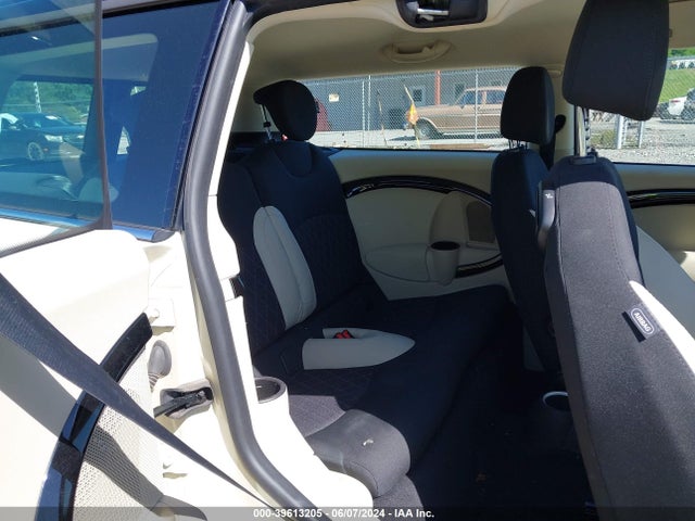 2012 MINI COOPER S CLUBMAN WMWZG3C58CTY37378 Photo 7