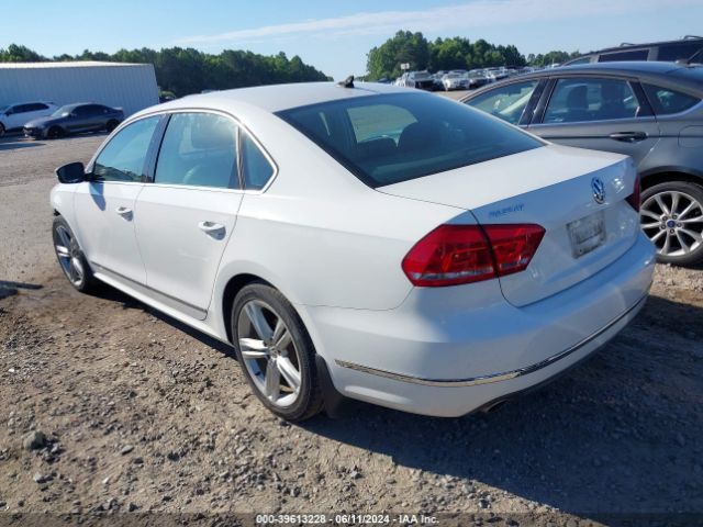 1VWCV7A30FC045587 Volkswagen Passat 2.0l Tdi Sel Premium