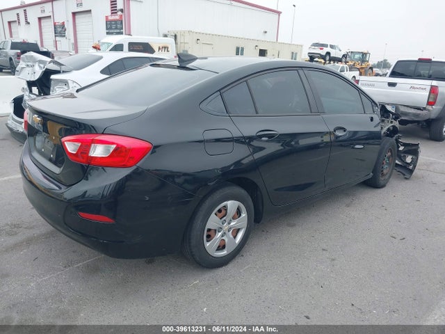 Chevrolet Cruze Ls Auto 2017 1G1BC5SM9H7140928 Image 4