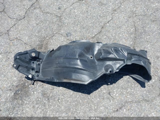 JTDKDTB38G1125550 Toyota Prius C One