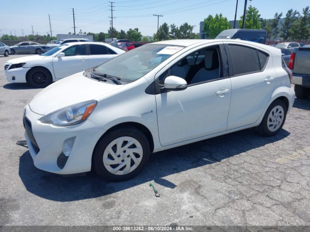 JTDKDTB38G1125550 Toyota Prius C One