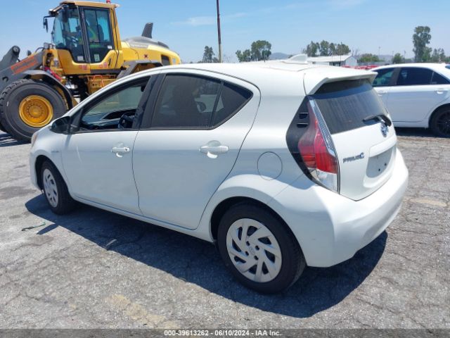 JTDKDTB38G1125550 Toyota Prius C One