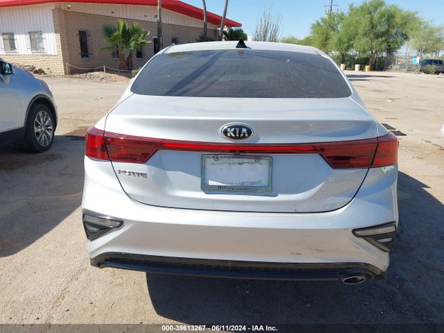 KIA Forte Lxs 2021 3KPF24AD1ME414009 Image 17