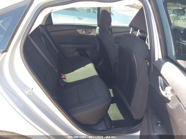 KIA Forte Lxs 2021 3KPF24AD1ME414009 Image 8