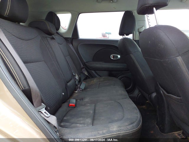 KIA SOUL + 2014 KNDJP3A53E7073616 Image 8