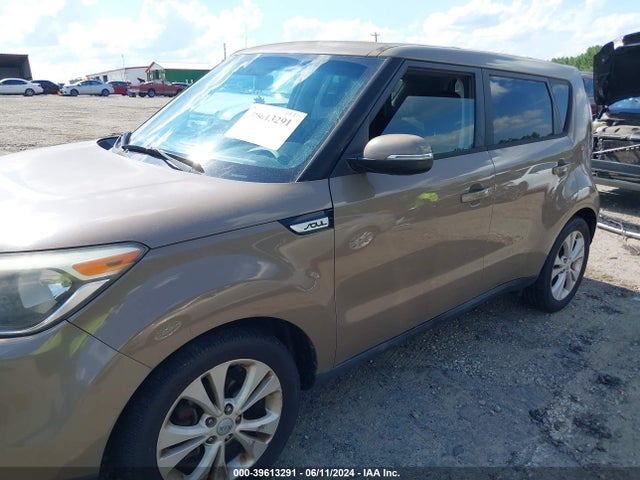 KIA SOUL + 2014 KNDJP3A53E7073616 Image 9