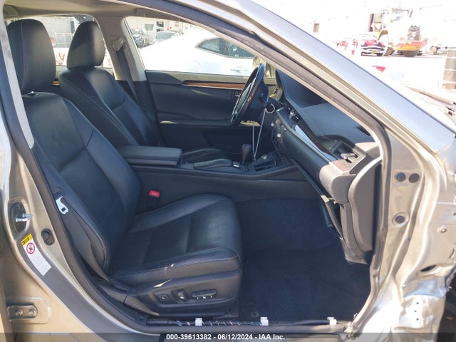 Lexus ES 350 2015 JTHBK1GG3F2209093 Image 5