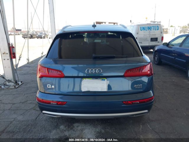 WA1BNAFY7J2209202 Audi Q5 2.0t Premium/2.0t Tech Premium