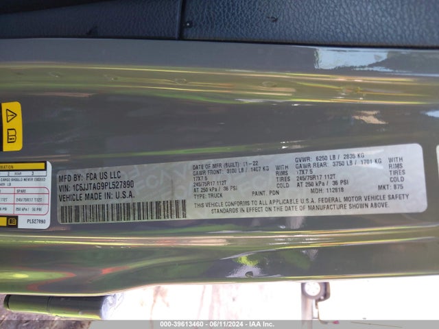 1C6JJTAG9PL527890 Jeep Gladiator Sport S 4x4