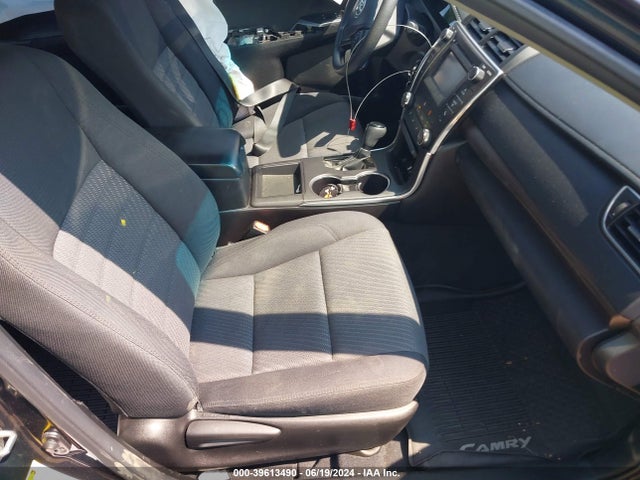 Toyota CAMRY LE 2016 4T4BF1FKXGR542412 Image 5