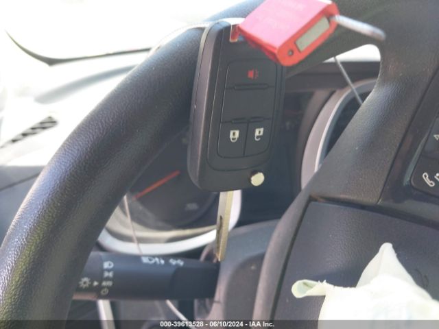 2GNFLEEK2G6125101 Chevrolet EQUINOX LS