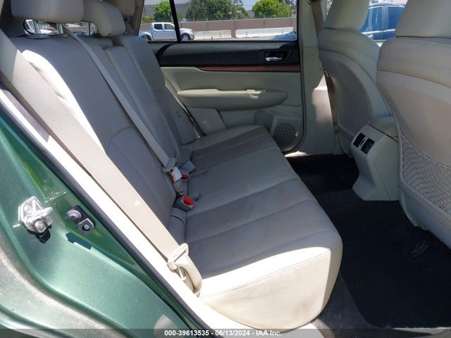 Subaru Outback 2.5i Limited 2014 4S4BRBLC4E3211154 Image 8
