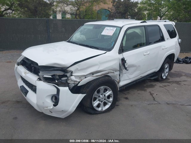 Toyota 4RUNNER SR5 2018 JTEBU5JR4J5574155 Image 6