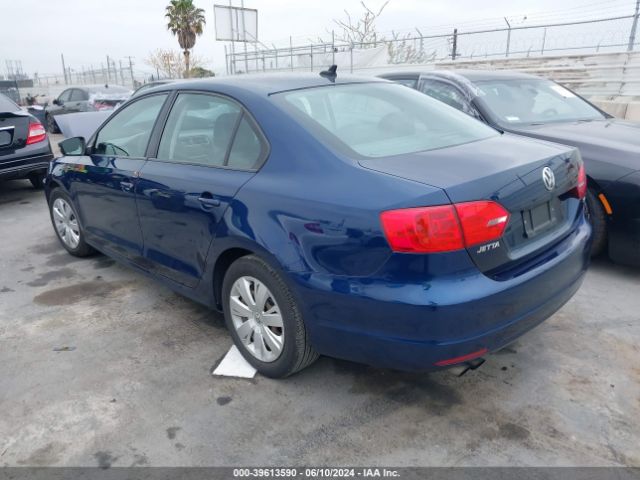3VWD17AJ9EM402034 Volkswagen Jetta 1.8t Se