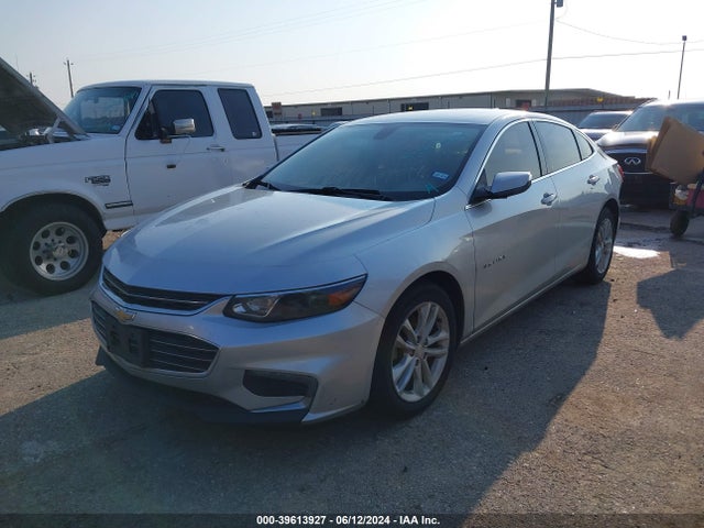 Chevrolet MALIBU LT 2018 1G1ZD5ST5JF174718 Image 2