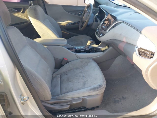 Chevrolet MALIBU LT 2018 1G1ZD5ST5JF174718 Image 5