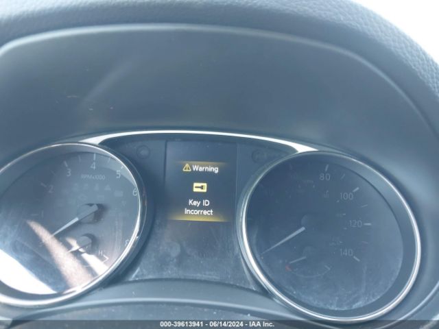 KNMAT2MV7GP669199 Nissan ROGUE SV