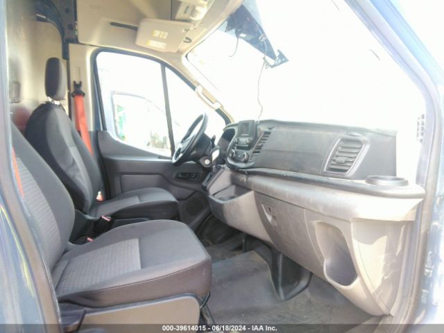 1FTBR3X80LKB04573 Ford Transit-250 Cargo Van