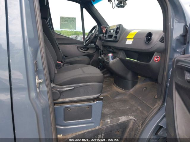 WD4PF1CD6KT012758 Mercedes-Benz Sprinter 2500 High Roof V6