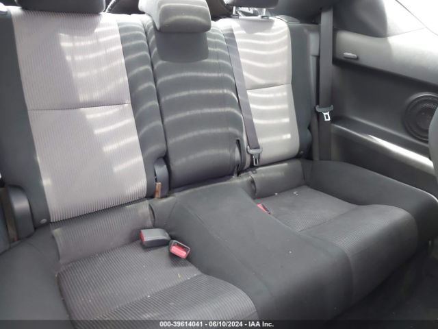 JTKJF5C74GJ022797 Scion TC