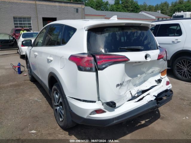 JTMBFREV5JJ727839 Toyota RAV4 LE