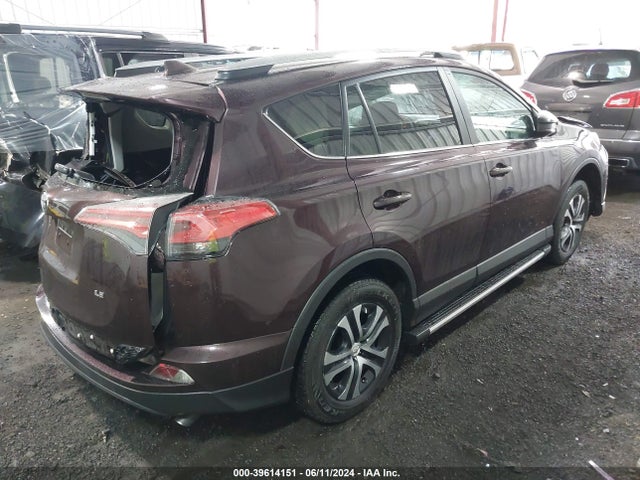 Toyota RAV4 LE 2018 2T3ZFREV6JW479309 Image 4