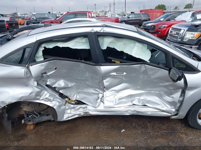 Ford FIESTA SE 2019 3FADP4BJ6KM108512 Image 13