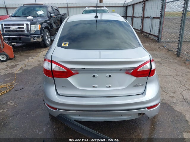 Ford FIESTA SE 2019 3FADP4BJ6KM108512 Image 16