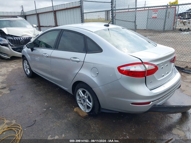 Ford FIESTA SE 2019 3FADP4BJ6KM108512 Image 3