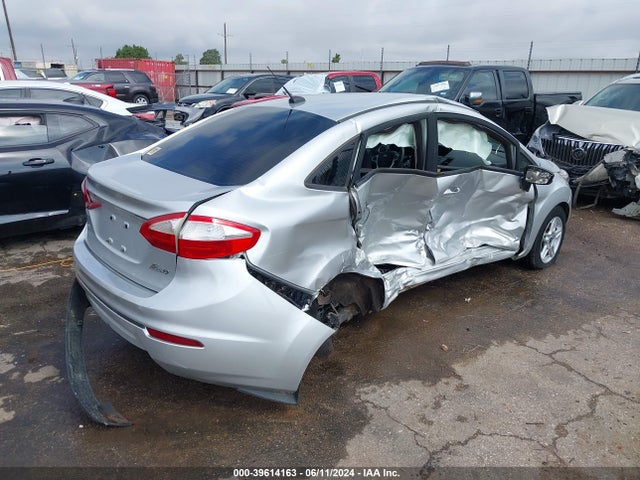 Ford FIESTA SE 2019 3FADP4BJ6KM108512 Image 4